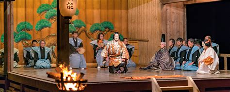 Visit this beautiful island’s Noh theatre! | Sado Sightseeing Navi