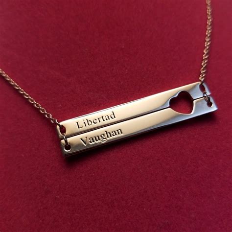 Libertad Green: Soufeel "Close To My Heart" Name Necklace