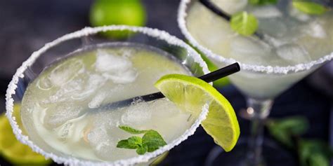 Best Tequila Mixers: 14 Must-Try Combinations - The Mixer