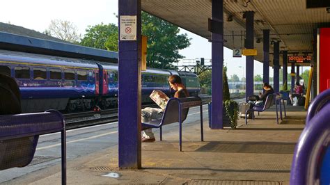 Oxford Daily Photo: Early Morning At Oxford Station