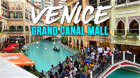 People Who Enjoy Gondolas In The Venice Grand Canal Mall Metro Manila ...