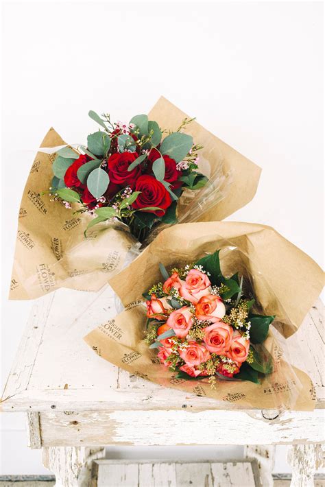 Rose Wrap – Wright Flower Company