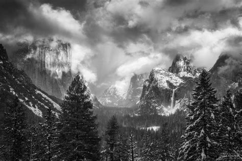 Ansel Adams: The Most Famous Black and White Landscape Photographer ...