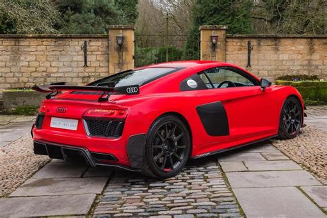 One-of-five Audi R8 'Performance Parts' for sale - PistonHeads UK