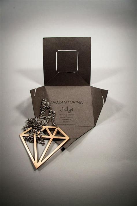 diamond shaped box | Jewelry packaging, Packaging design, Packing jewelry