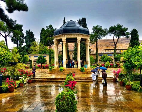 Hafez Tomb | Iran Destination | Persian Travel Agency | Iran Tour