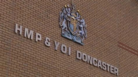 HMP Doncaster: Inspectors criticise safety at 'very poor' site - BBC News