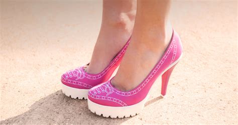 www.facebook.com/helsar Pink Pumps, Pink Shoes, High Quality Shoes, Sling Backs, Christian ...