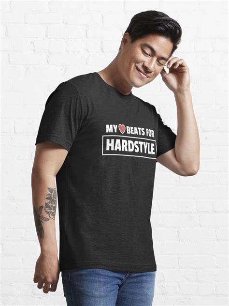 "Hardstyle Merchandise My Heart beats for Hardstyle" T-shirt by Team150Designz | Redbubble