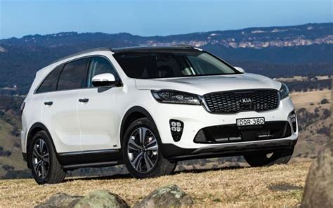 2019 Kia Sorento SPORT (4x4) four-door wagon Specifications | CarExpert