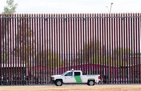 Judge rejects Congress’ challenge of border wall funding – Aruba Today