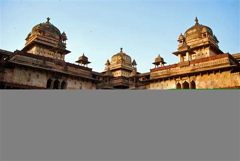 RAJ MAHAL - ORCHHA Reviews, RAJ MAHAL - ORCHHA Guide, Tourist Place ...