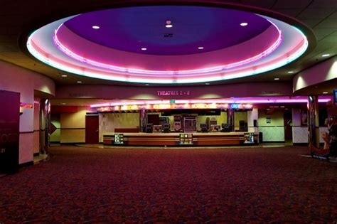 Regal Edwards Fresno & IMAX - 156 Photos & 233 Reviews - Cinema - 250 Paseo Del Centro, Fresno ...