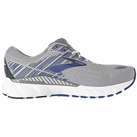 Best Running Shoes For Flat Feet - 2021 | RunnerClick Buyers Guide