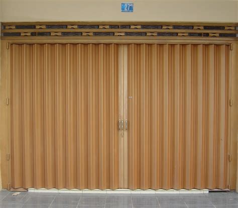 Tips Memilih Dan Menjaga Rolling Door - Pintu Harmonika