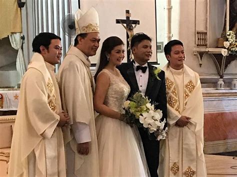 LOOK: Must-see wedding photos of Kara David and LM Cancio | Showbiz News | GMA Entertainment ...