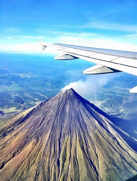 Majestic Mayon Volcano, Albay, Philippine’s Beautiful World, Beautiful ...