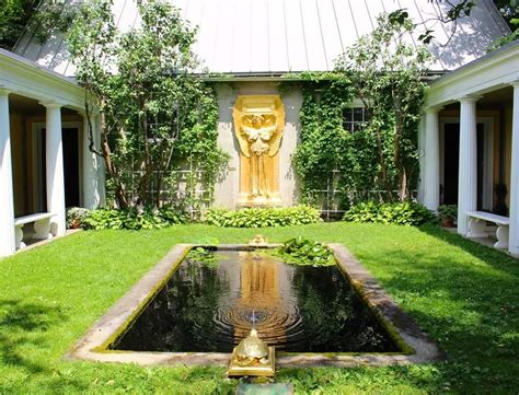 The Elegant Roman Gardens | Roman garden, Garden design, New england garden