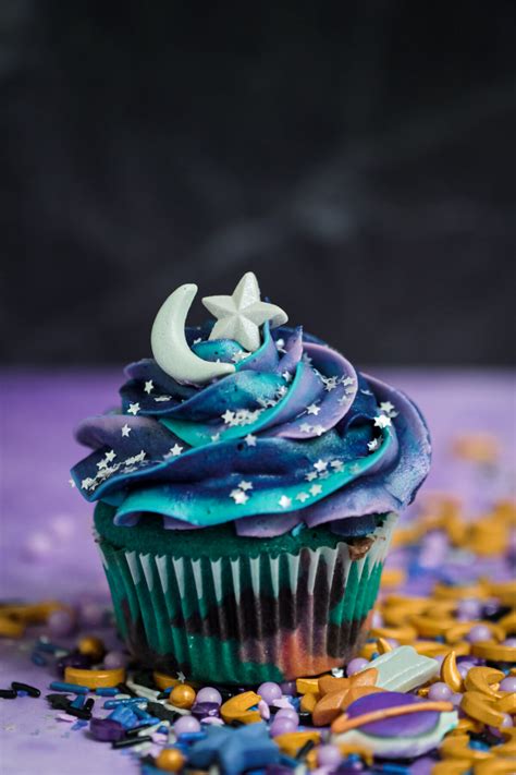 Galaxy Cupcakes Recipe - Frugal Mom Eh!