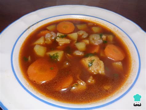 Caldo de pescado con camarón - Fácil