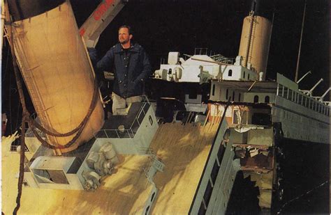 30 Amazing Behind the Scenes Photographs From the Making of ‘Titanic’ (1997) ~ Vintage Everyday