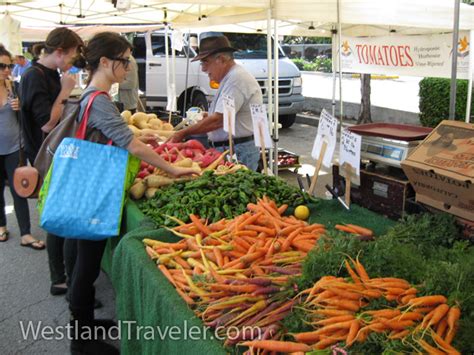 Photo Gallery of Santa Monica Farmers Market on Main Street