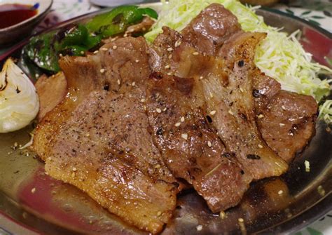 Yakiniku (Grilled Beef Japanese style) Recipe by kurokumabonbon - Cookpad