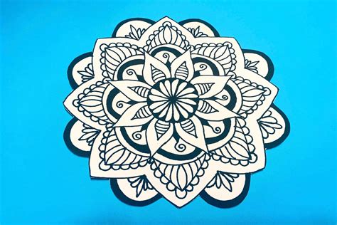 How to Draw a Mandala Step by Step | Lightly Sketch | Mono