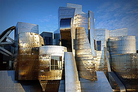 Architecture To Remember - 11 Iconic Frank Gehry Buildings | Widewalls