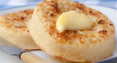 How to Make Homemade Crumpets - Stay at Home Mum