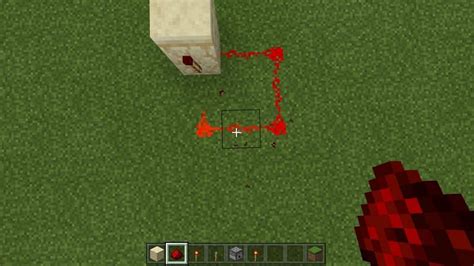 Redstone comparator clock