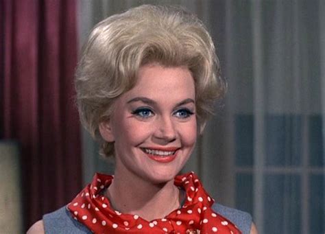 Actress Elizabeth MacRae | Actresses, Character actress, Celebrities