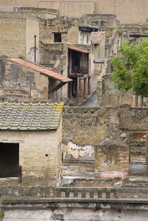 Herculaneum, Italy | The ruins of Herculaneum. Similar, but … | Flickr