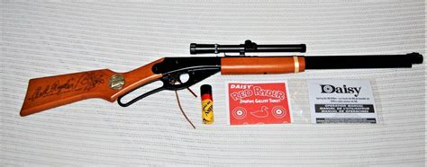 Daisy Red Ryder BB Gun With Scope, RR 80TH Anniv Bronze Medal, BB'S ...