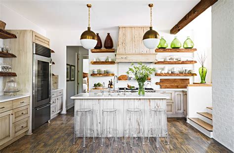 13 Rustic Kitchen Cabinet Ideas