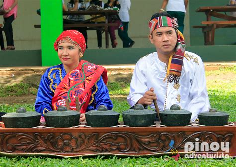 THINGS TO DO IN JOLO, SULU: Witnessing the "Pangalay", a Traditional ...