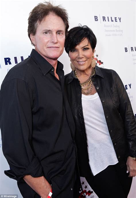 Not all of Bruce Jenner's family knew about his 'plans to transition to ...