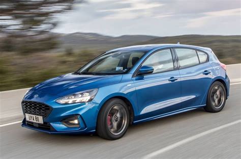 2020 Ford Focus ST-LINE Price & Specifications | CarExpert