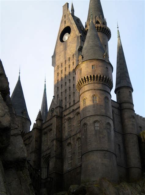 Hogwarts Towers by whitelotus92 on DeviantArt