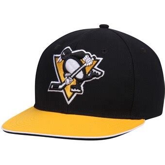 Pittsburgh Penguins Stanley Cup Champions Hats, Penguins Locker Room ...