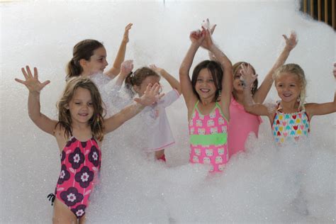 Kids Foam Party - Birthday Party Ideas for Girls - Bubble Bath Foam ...