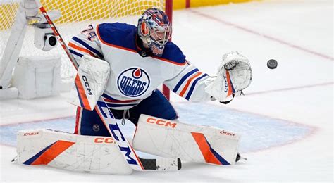 Oilers' Stuart Skinner returns to starter's net against Flyers