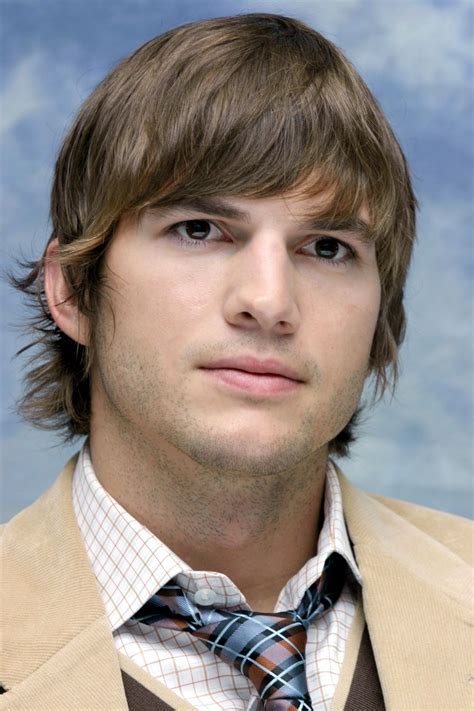 Ashton Kutcher - Ashton Kutcher Photo (20059798) - Fanpop fanclubs Famous People Celebrities ...