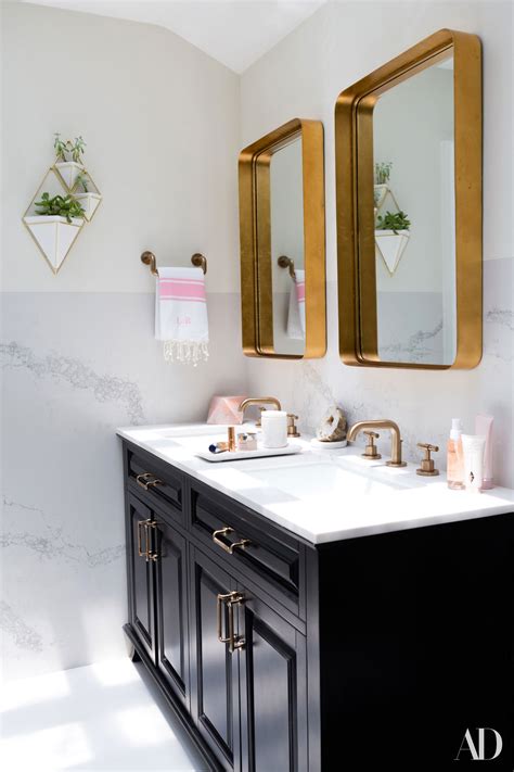 Bathroom Vanity Mirror Ideas - Best 25+ of Retro Bathroom Mirrors ...