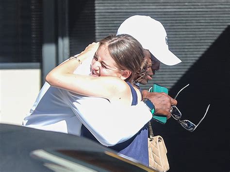 Leni Klum Hugs Dad Seal On Lunch Date: Photos – Hollywood Life