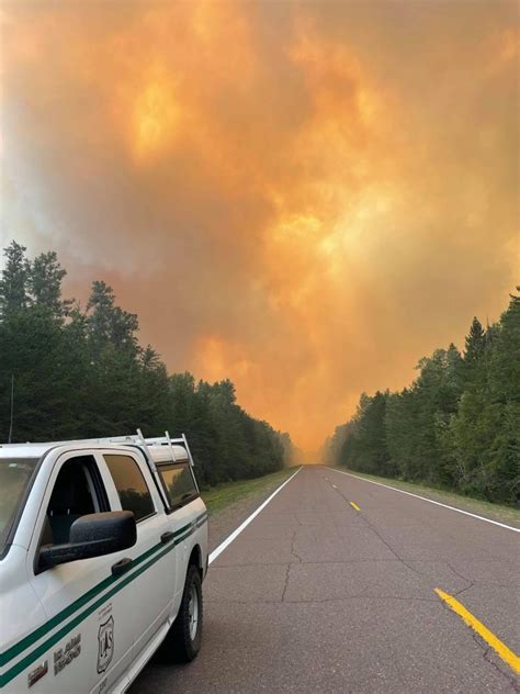 MN wildfire jumps highway, triggers more evacuations | 97 KYCK