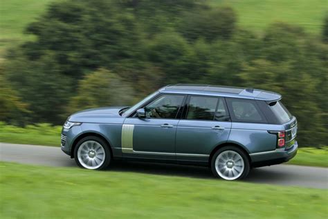 Land Rover Range Rover Estate 2.0 P400e Vogue 4dr Auto On Lease From £811.18