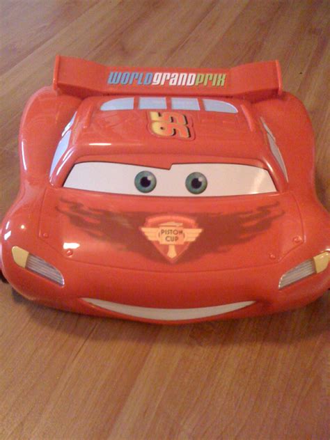 Lightening McQueen & the Cars 2 Vtech learning laptop - Savvy Sassy Moms