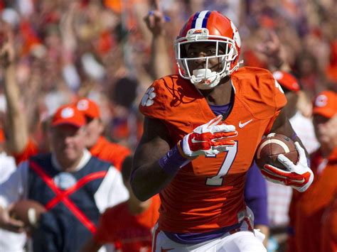 Watch: Clemson's Mike Williams makes 2 ridiculous TD grabs | theScore.com