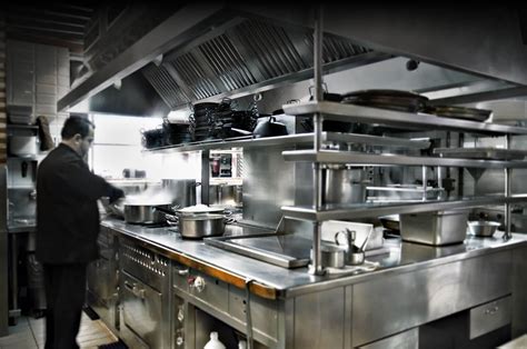 dirty-kitchen-exhaust-2 - Restaurant Vent Hood Cleaning - Kitchen ...